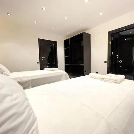 Sea View With Jacuzzi, 4 Bedrooms In - Dolcevita וילה אלאניה