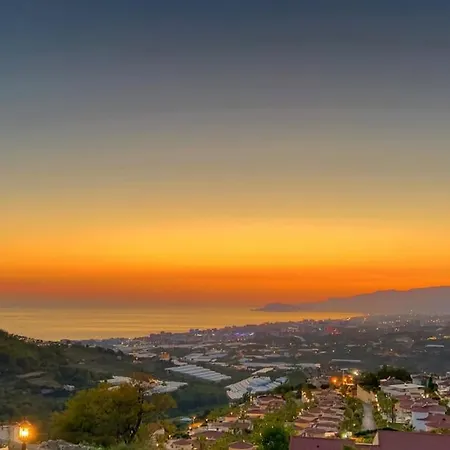 וילה Sea View With Jacuzzi, 4 Bedrooms In - Dolcevita